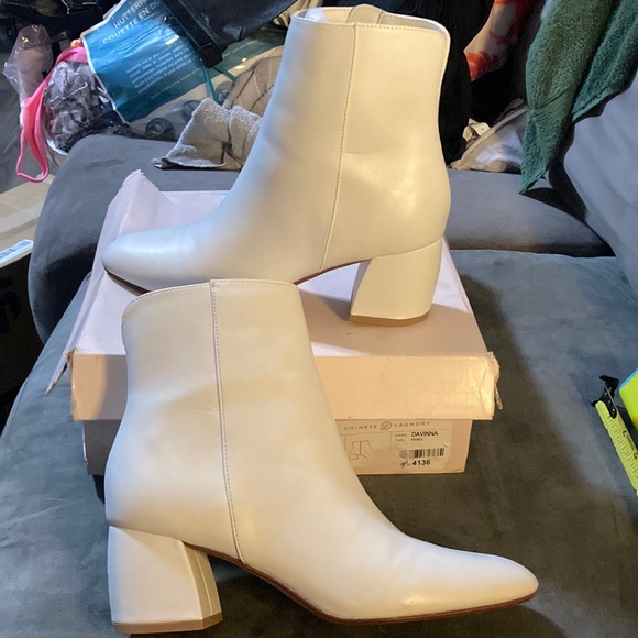 Chinese Laundry Women's Davinna Ankle Boot Size 7.5 - Picture 4 of 7